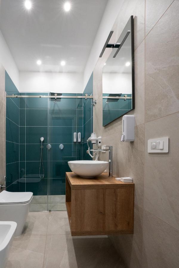 B&B Corso Garibaldi 165 Naples Exterior photo